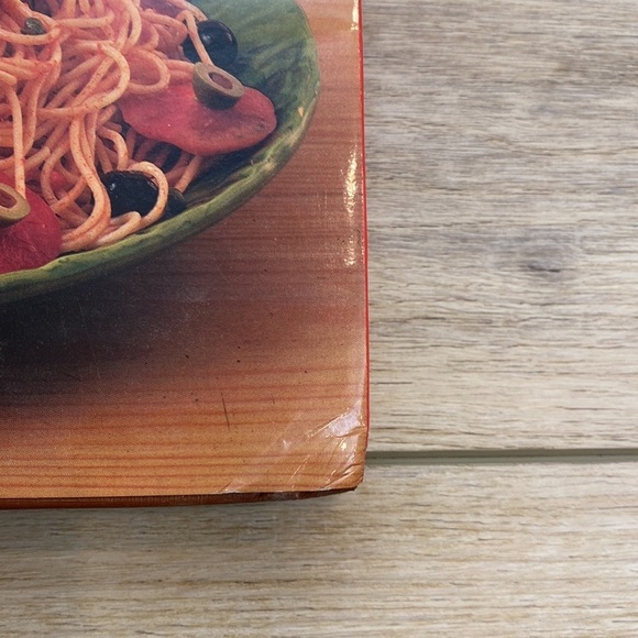 Pasta Cookbook‎ - Picture 6 of 14